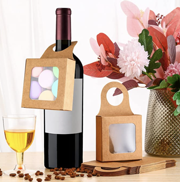 Love Cookie Wine Bottle Topper (plus 3 mini hearts) - Image 2